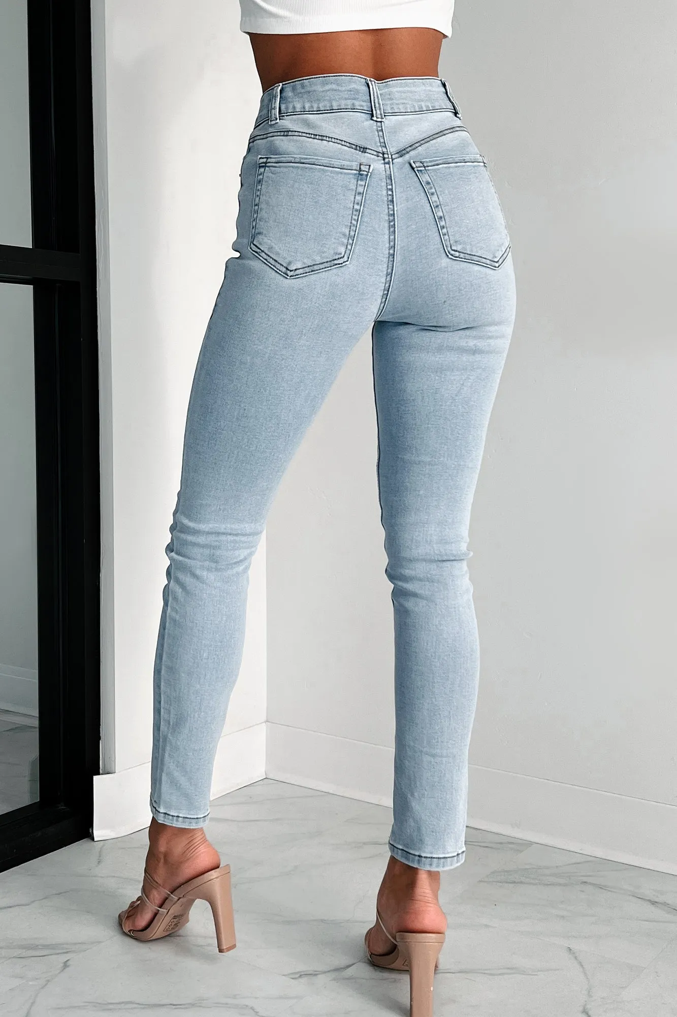 Adriana High Rise Non-Distressed Skinny Jeans (Light)