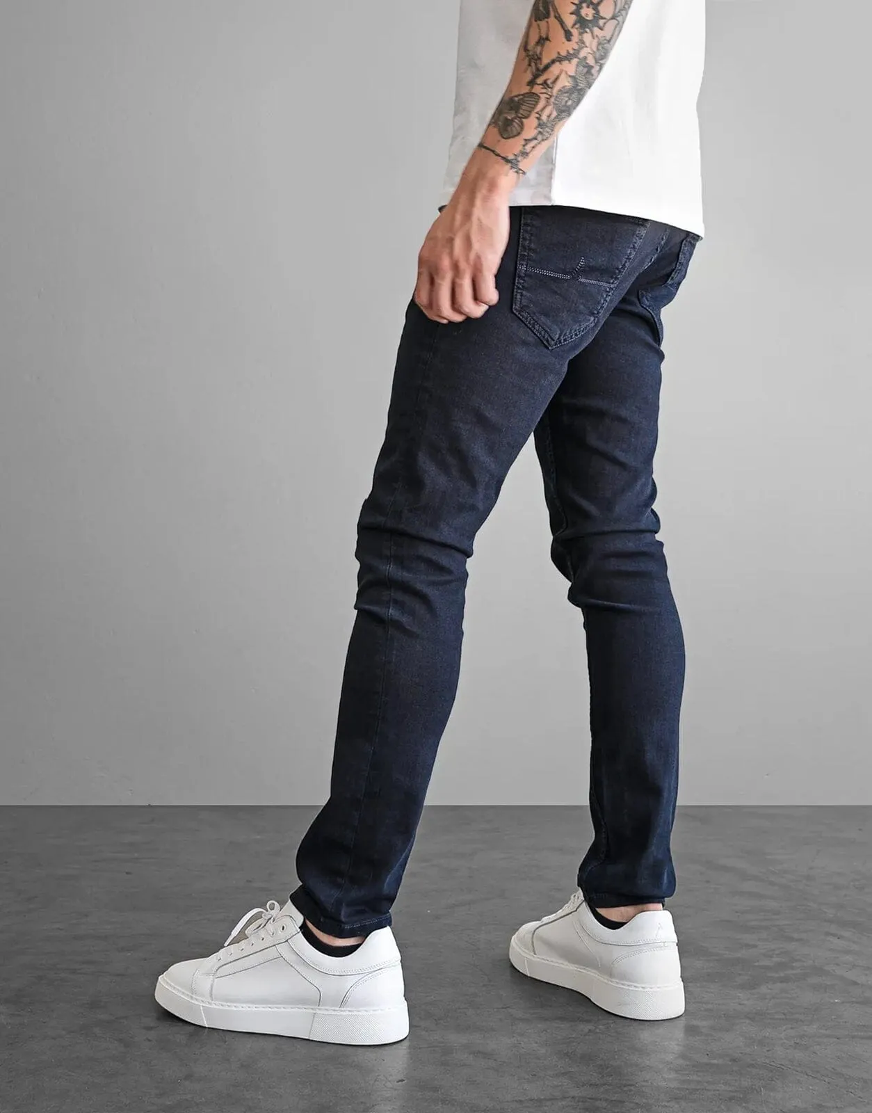 Fade Core Deep Blue Jeans