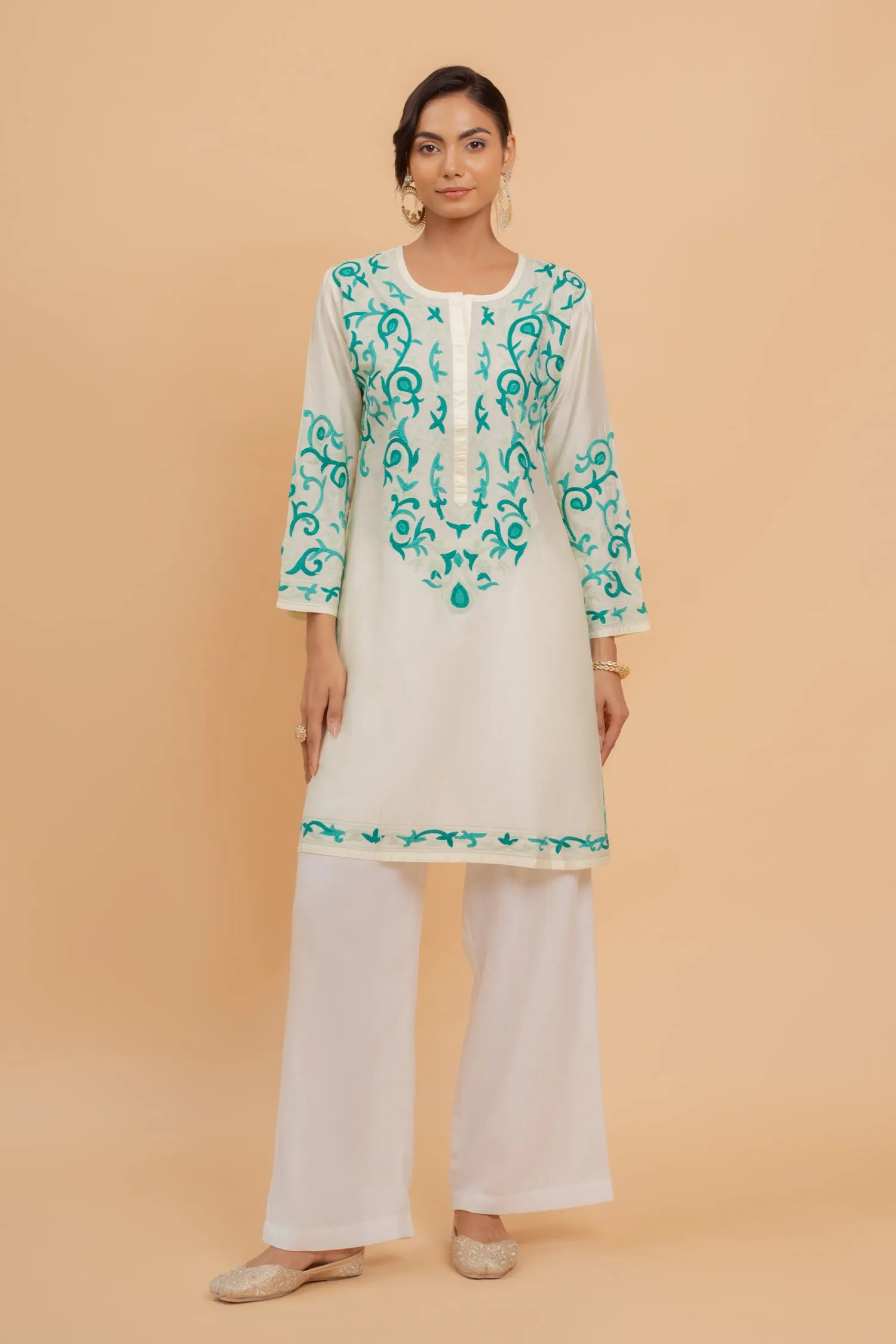 Falak Kashmiri Long Kurta In Chanderi Silk With Turquoise Blue Embroidery