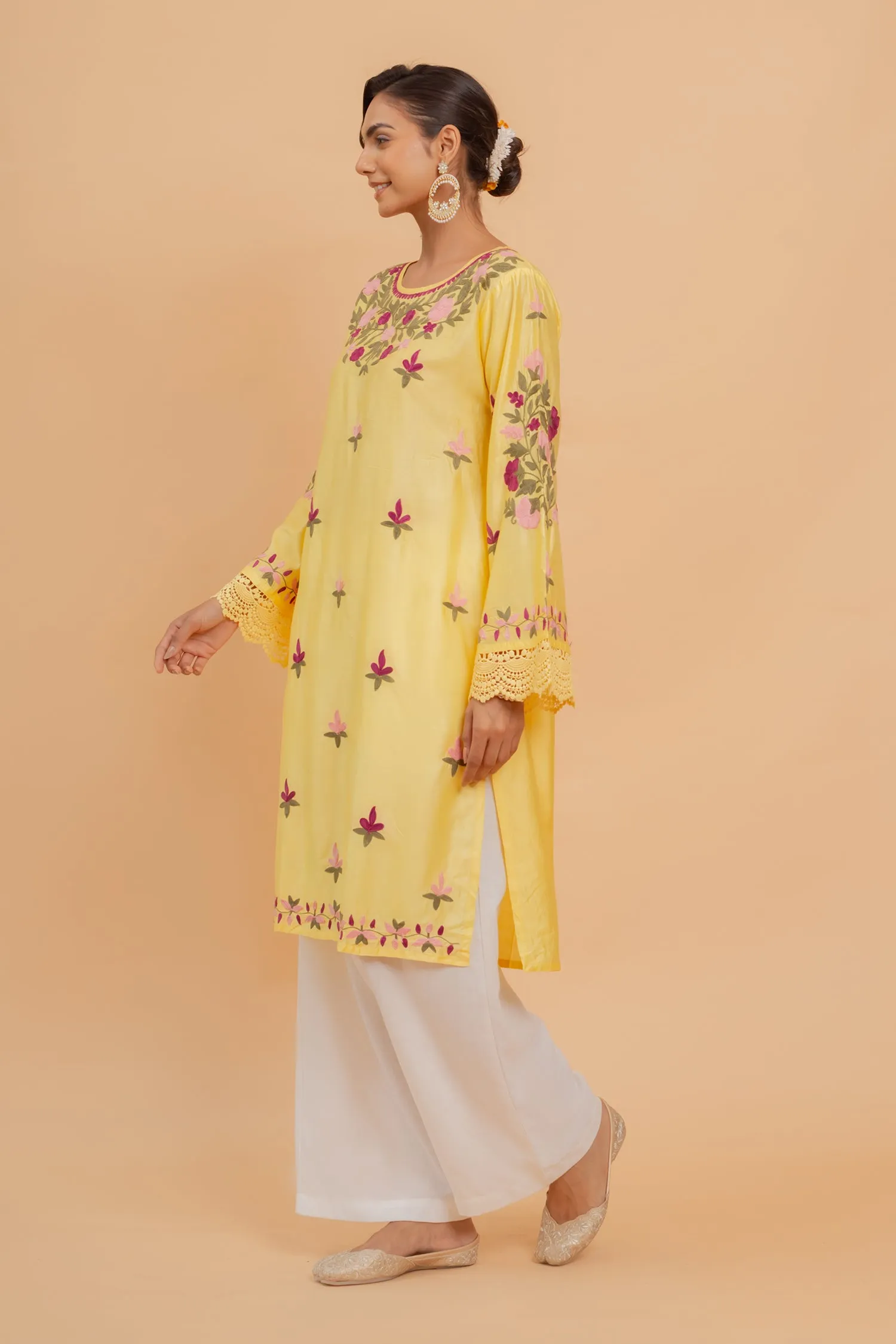 Falak Kashmiri Long Kurta In Yellow Chanderi Silk With Aari